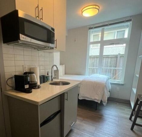 Apartment Salmonberry In Wallingford - 97 Walkscore! Seattle